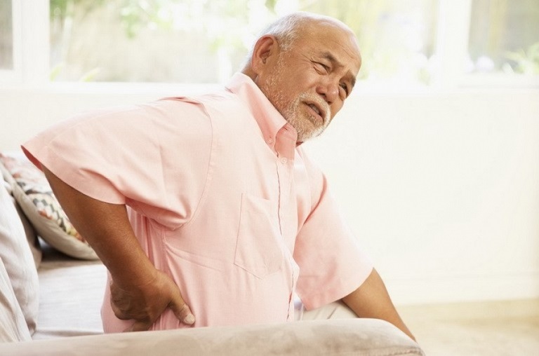Tuổi già là nguyên nhân hàng đầu gây đau nhức xương khớp