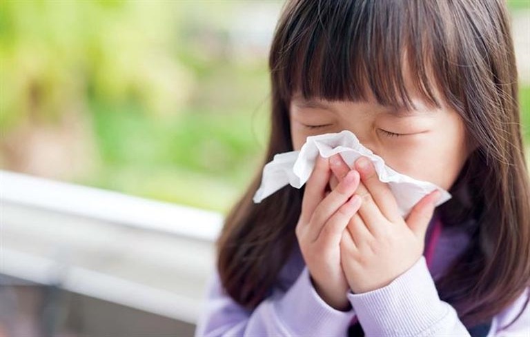 Viêm mũi dị ứng ở trẻ em