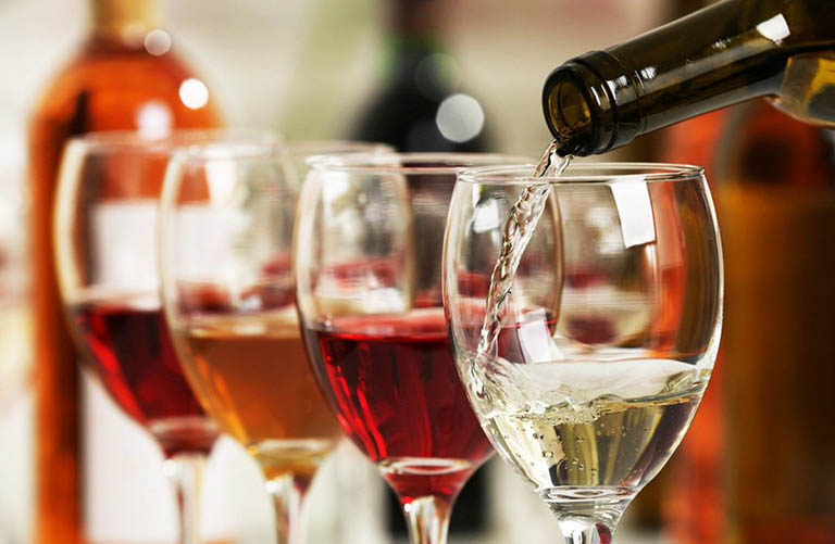 Rượu và các loại thực phẩm có chứa rượu