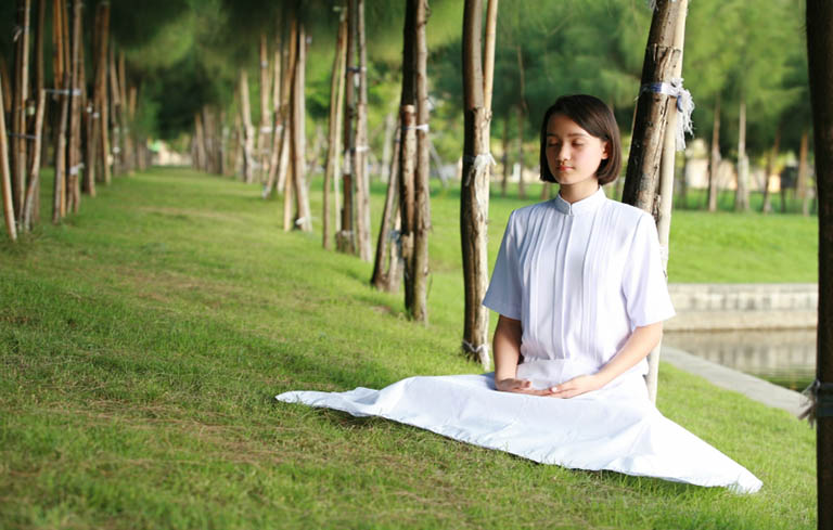 Yoga, thiền là những hoạt động giúp người bệnh suy nhược thần kinh thư giãn
