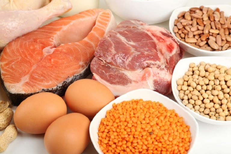 Thực phẩm giàu protein rất quan trọng với người bị tóc bạc sớm