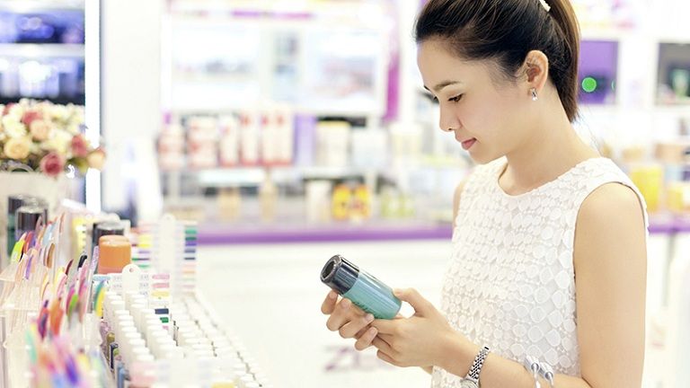 Lựa chọn kem trị tàn nhang hiệu quả