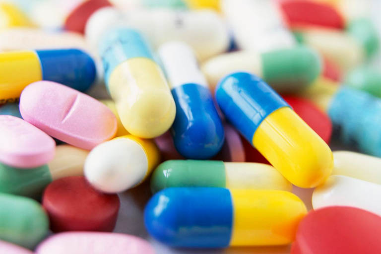 thuốc kháng sinh mang tác dụng giảm đau thông thường