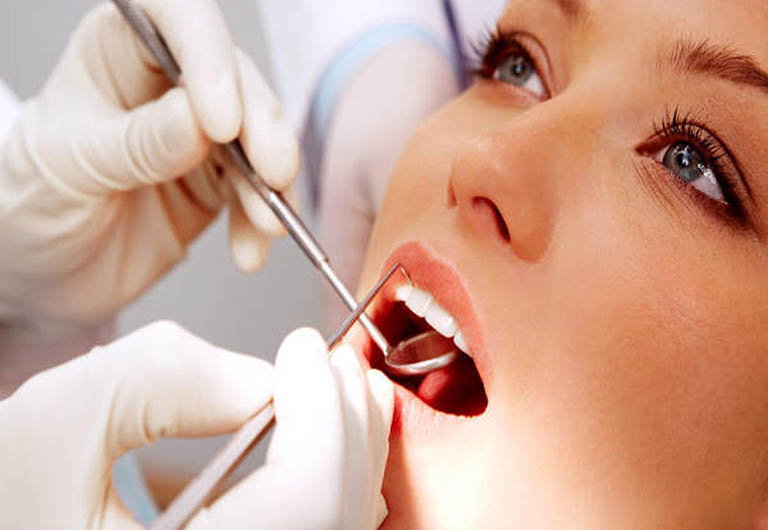 Chữa răng nhạy cảm bằng phương pháp tái khoáng