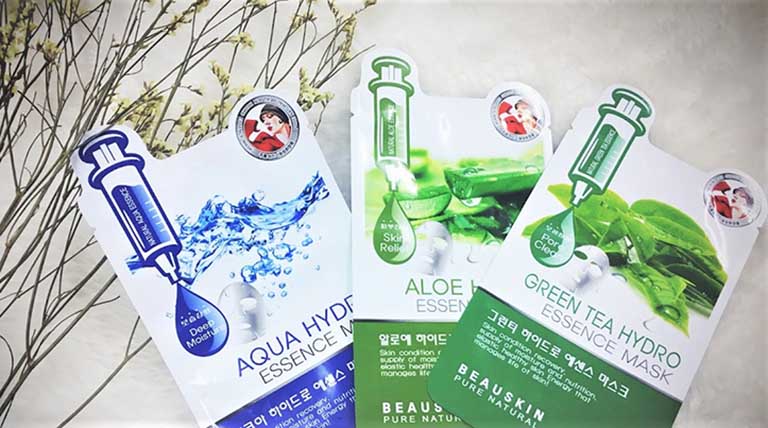 Mặt nạ giấy Green Tea Hydro Essence Mask của Hàn Quốc có tác dụng làm sạch da và điều trị mụn