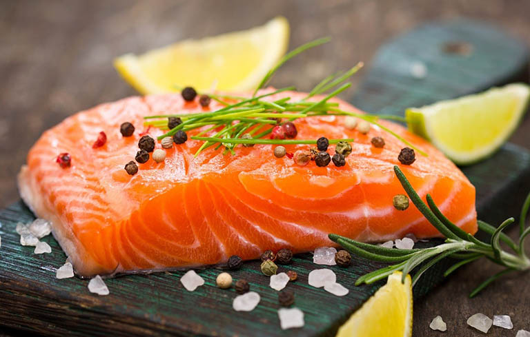 Người bị viêm phổi nên ăn nhiều thực phẩm giàu omega-3