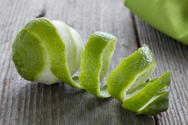 Trị rụng tóc bằng vỏ bưởi tại nhà