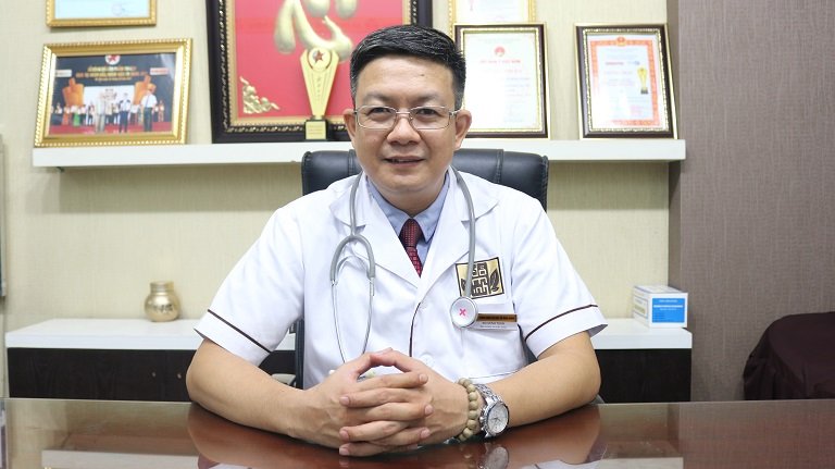Bác sĩ Đỗ Minh Tuấn đánh giá cao hiệu quả của Nhất Nam Hoàn Nguyên Bì