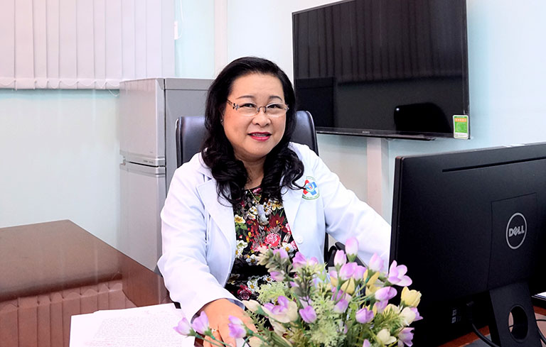 Thầy thuốc nhân dân Nguyễn Thị Ngọc Dung