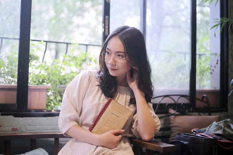 Thu Trang tự tin làm việc, không lo hắt hơi sổ mũi nhờ bài thuốc nam Đỗ Minh Đường